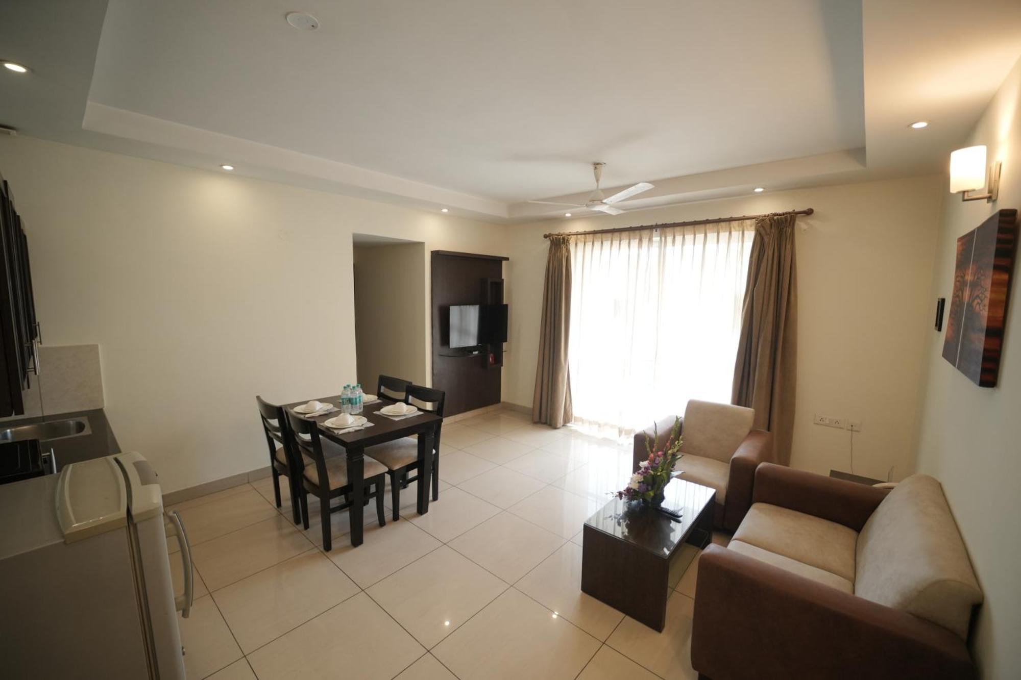 Hotel Nagarjuna Suites Bangalore Exterior foto