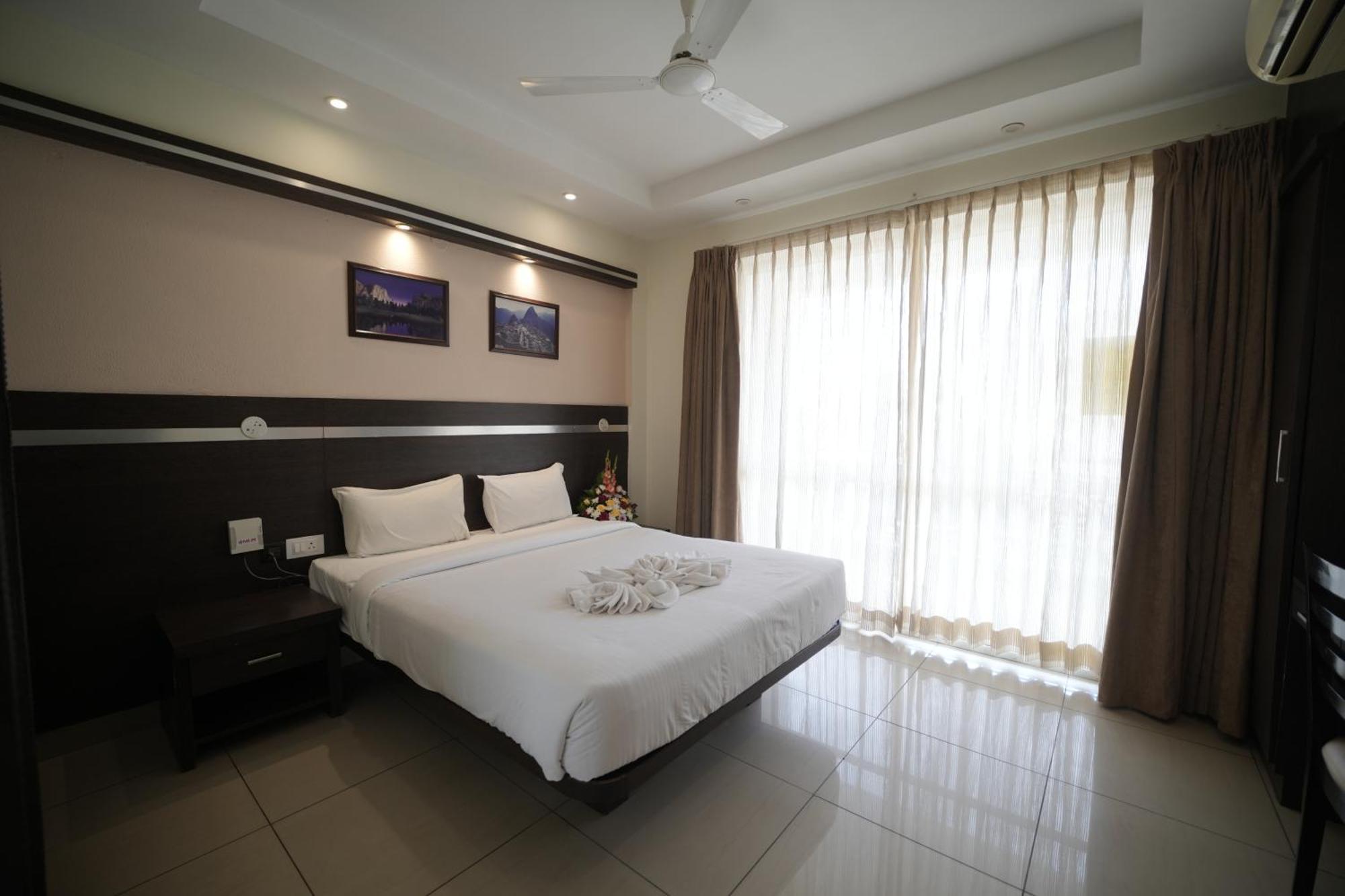 Hotel Nagarjuna Suites Bangalore Exterior foto