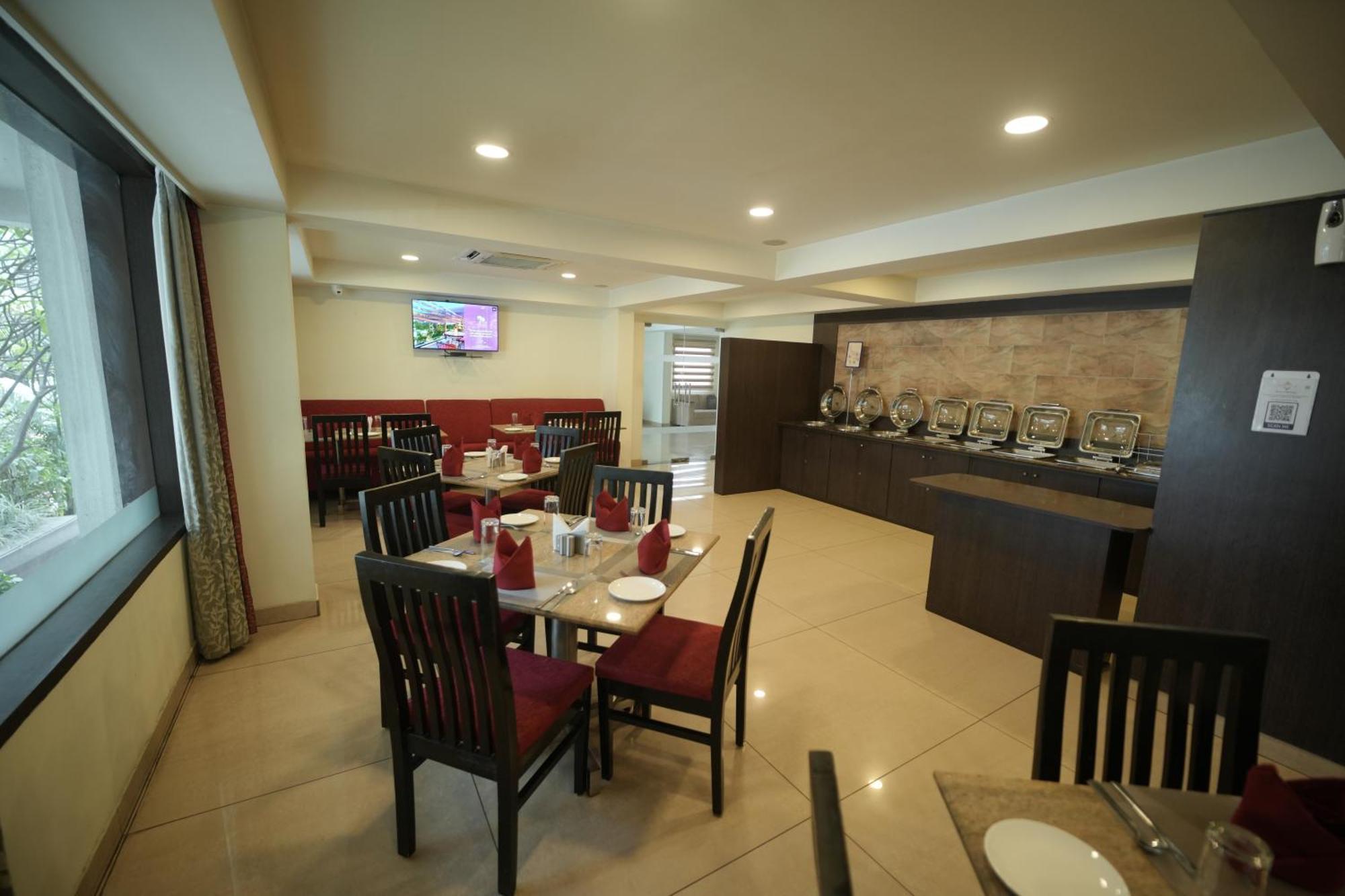 Hotel Nagarjuna Suites Bangalore Exterior foto