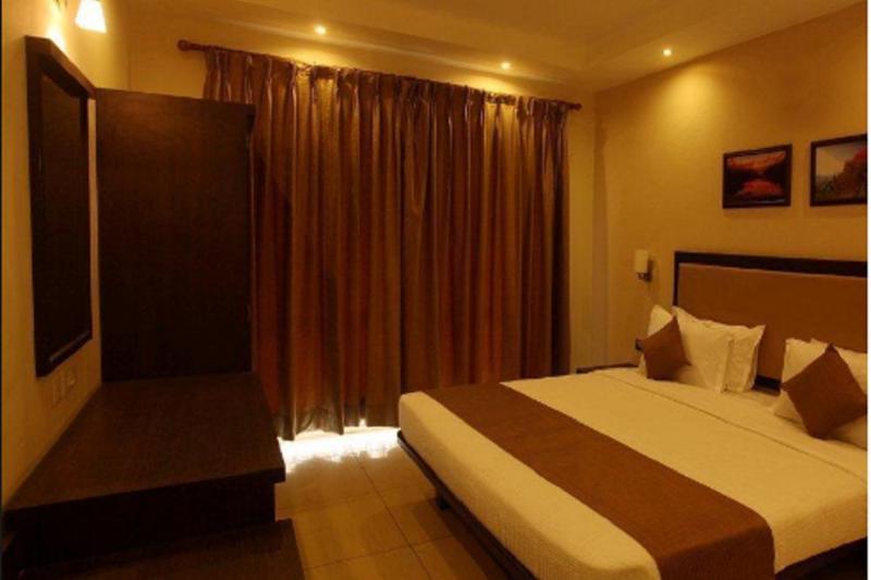 Hotel Nagarjuna Suites Bangalore Exterior foto